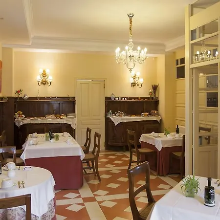 Casona De La Paca * Cudillero